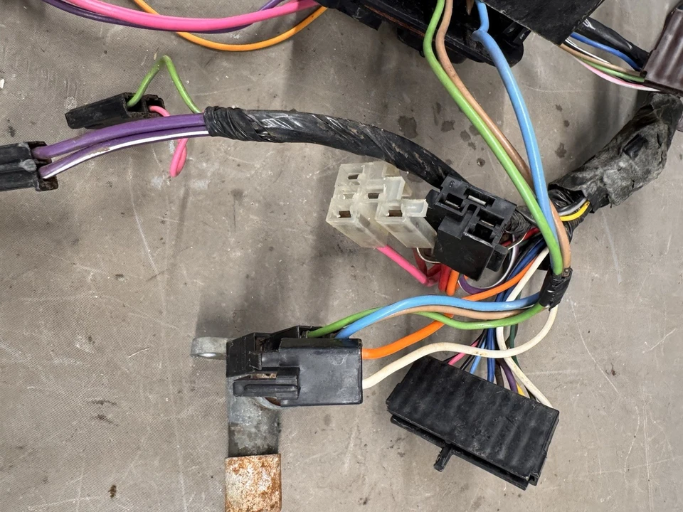 Chevy Impala Caprice 1969 1970 tablero arnés de cableado principal bloque de fusibles Biscayne SS Foto 3 de 4