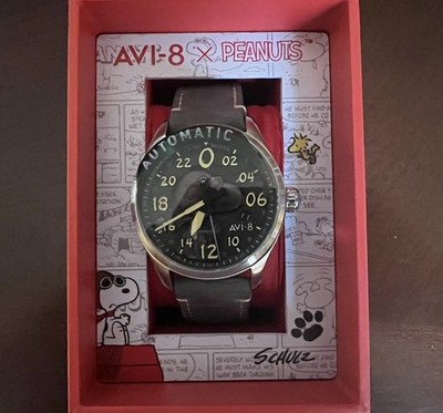 AVI-8 Spitfire Peanuts Snoopy Limited Edition (Grey)