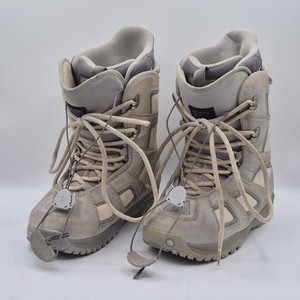 NEW Burton Freestyle Snowboard Boots! 8.5 10.5 11 Gray & Yellow Traditional Lace Burton Freestyle Grey/Yellow/Orange Jr. Size Specific 5 Used  main image 4
