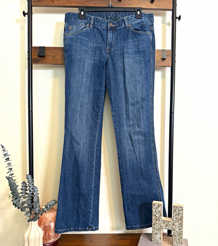 Calvin Klein Jeans Women's Bootcut Blue Medium Wash Denim Jeans Size 30/10