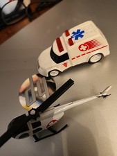 JOUET AMBULANCE ET HÉLICOPTÈRE DE SECOURS BATTERIE OPÉRATIONNELLE 5,5" À 6" - S.D.E.