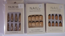 Stick on False Nails With Black Tips