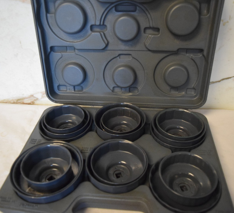 Matco Tools OFSHD17 17 Piece End Cap Filter Wrench Set (74/76 & 93 are missing)