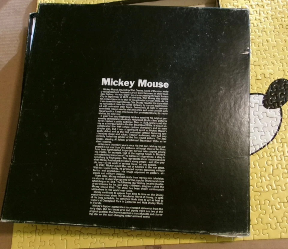 1972 vintage Springbok square puzzle Mickey Mouse - complete - Image 4 of 4