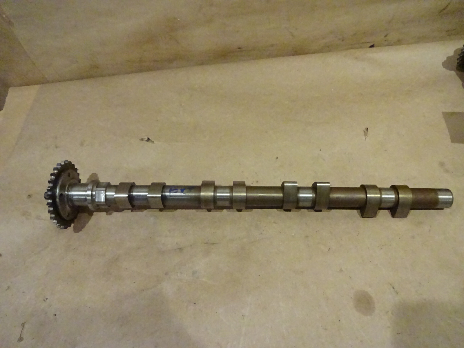Maserati Quattroporte - LH ExHaust Camshaft Camshaft - P/N 205348