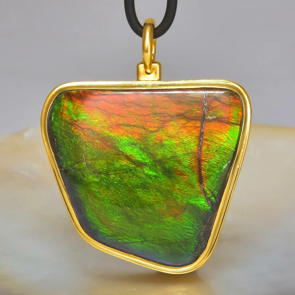 Colgante de oro de 18 quilates Vermeil de ley RARO amonita ammolita y diamante 34,38 g Foto 4 de 4