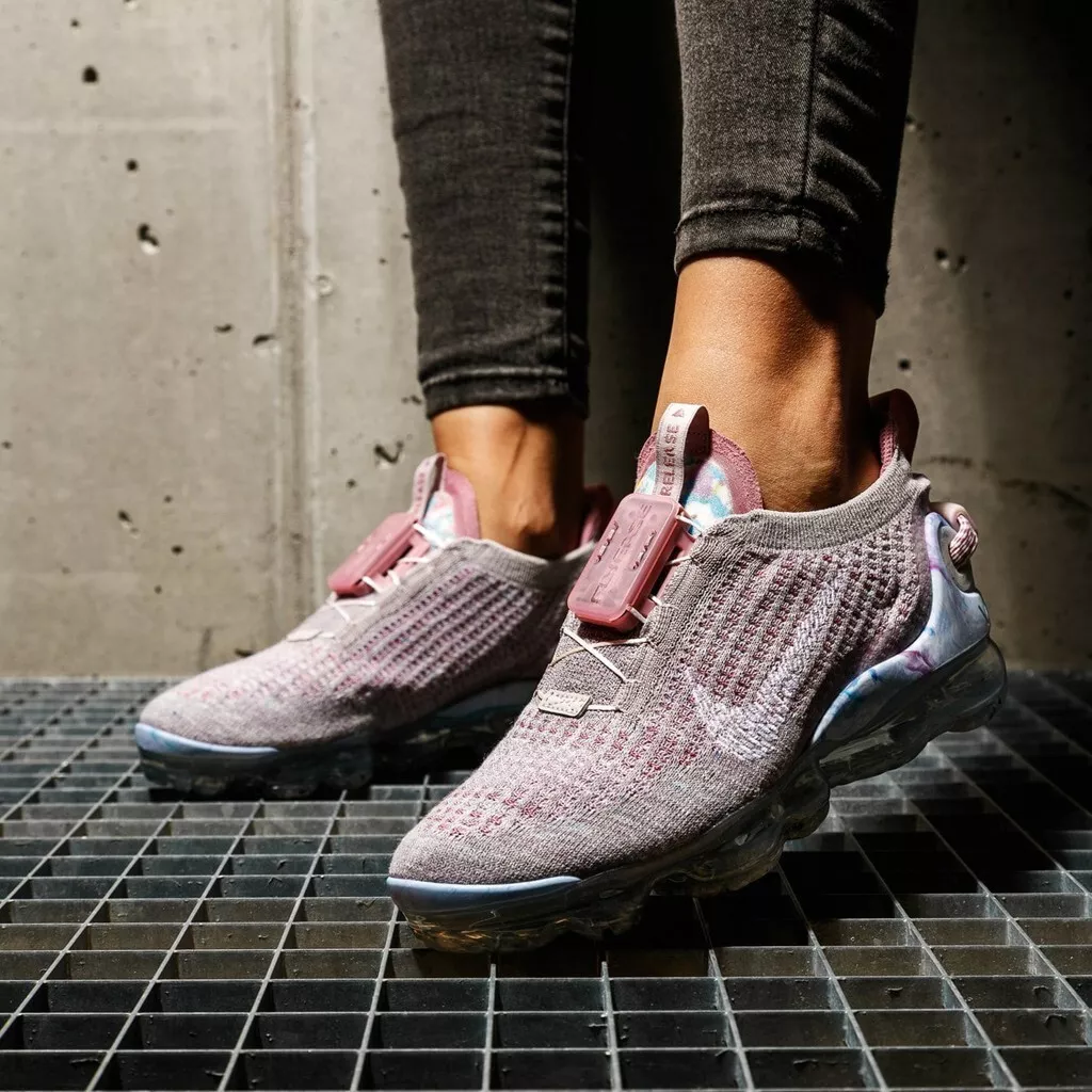 Nike Women's Air VaporMax 2020 Flyknit Sneakers