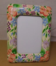 Small Wooden Vintage Floral Painted 3x4.5 Picture Frame