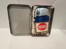 Vintage Scripto VU Lighter KERNS Flavor-Blend with Blue Band New in Tin