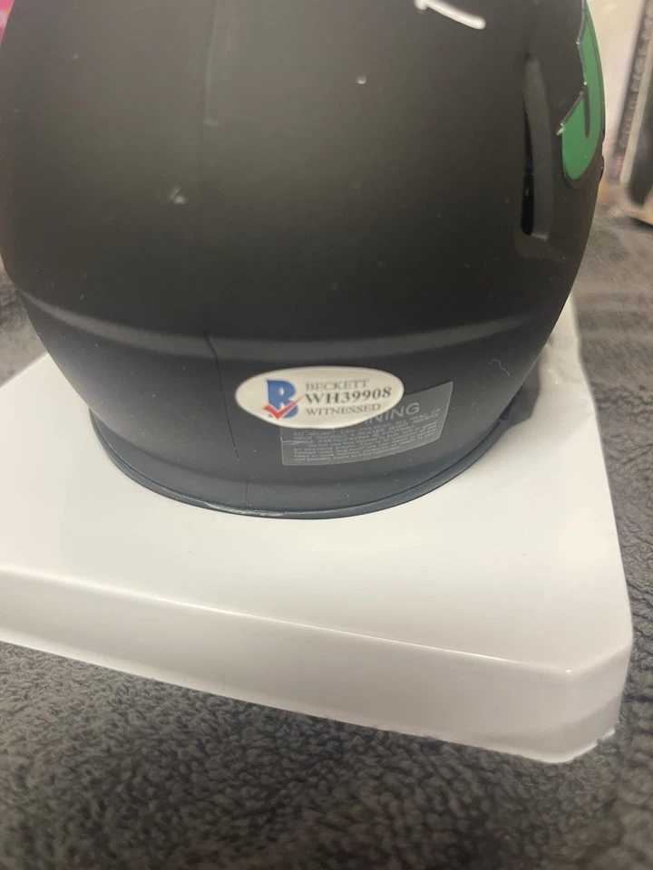 Mini casco de fútbol americano autografiado por Keyshawn Johnson New York Jets Eclipse certificado de autenticidad BAS Foto 2 de 4