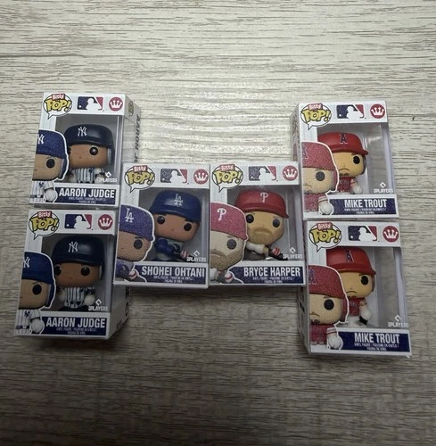 2026 Topps Series 1 Funko Bitty POP! Set of 6 Mini-Figure Super Box