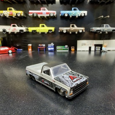 M2 Machines Squarebody 1/64 Custom Lowered 1/1 Chevy / GMC Loose