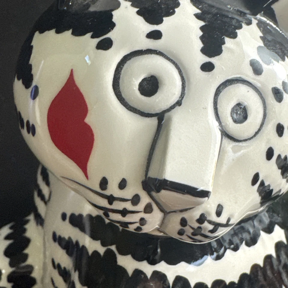 B. KLIBAN Gato atigrado en sombrero negro por SIGMA Tastesetter tarro de galletas caramelo beso Foto 2 de 4