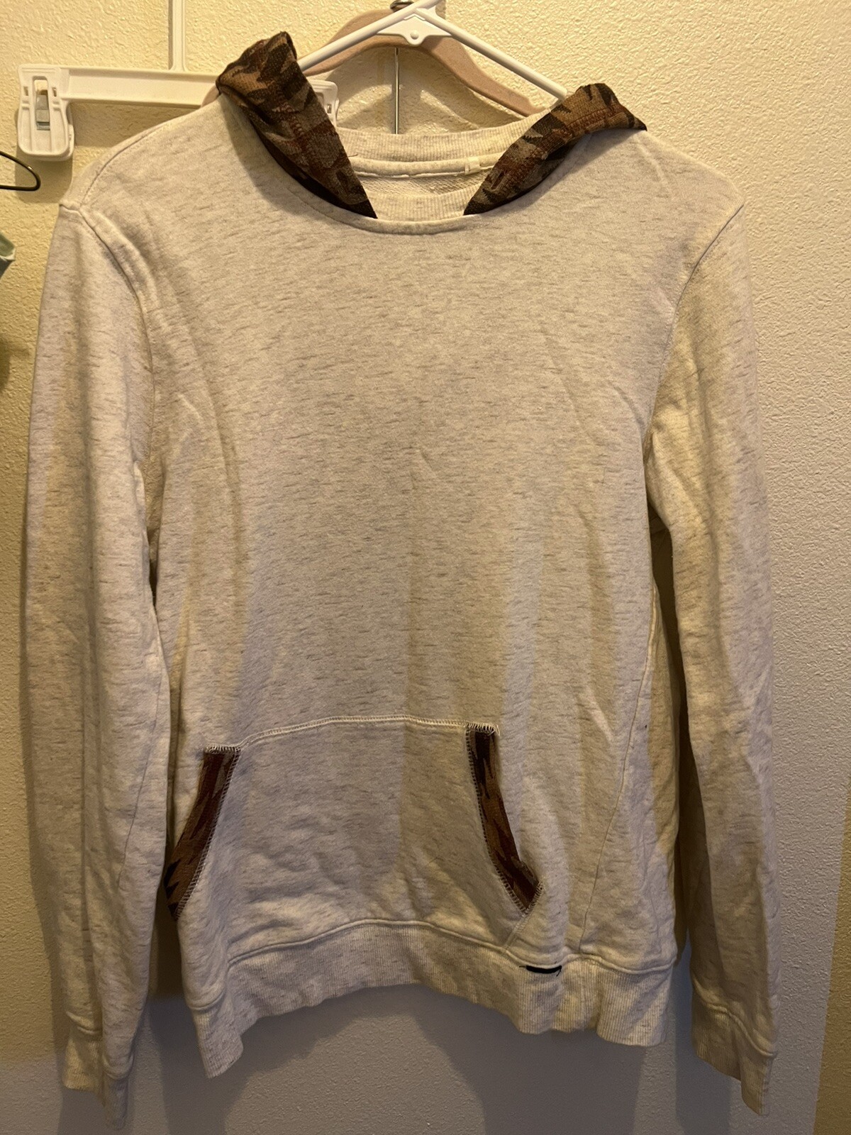 Picture 1 of 3