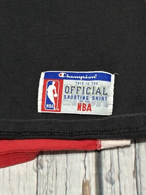 Vintage 90s Champion NBA Mens Chicago Bulls Practice Shooting
