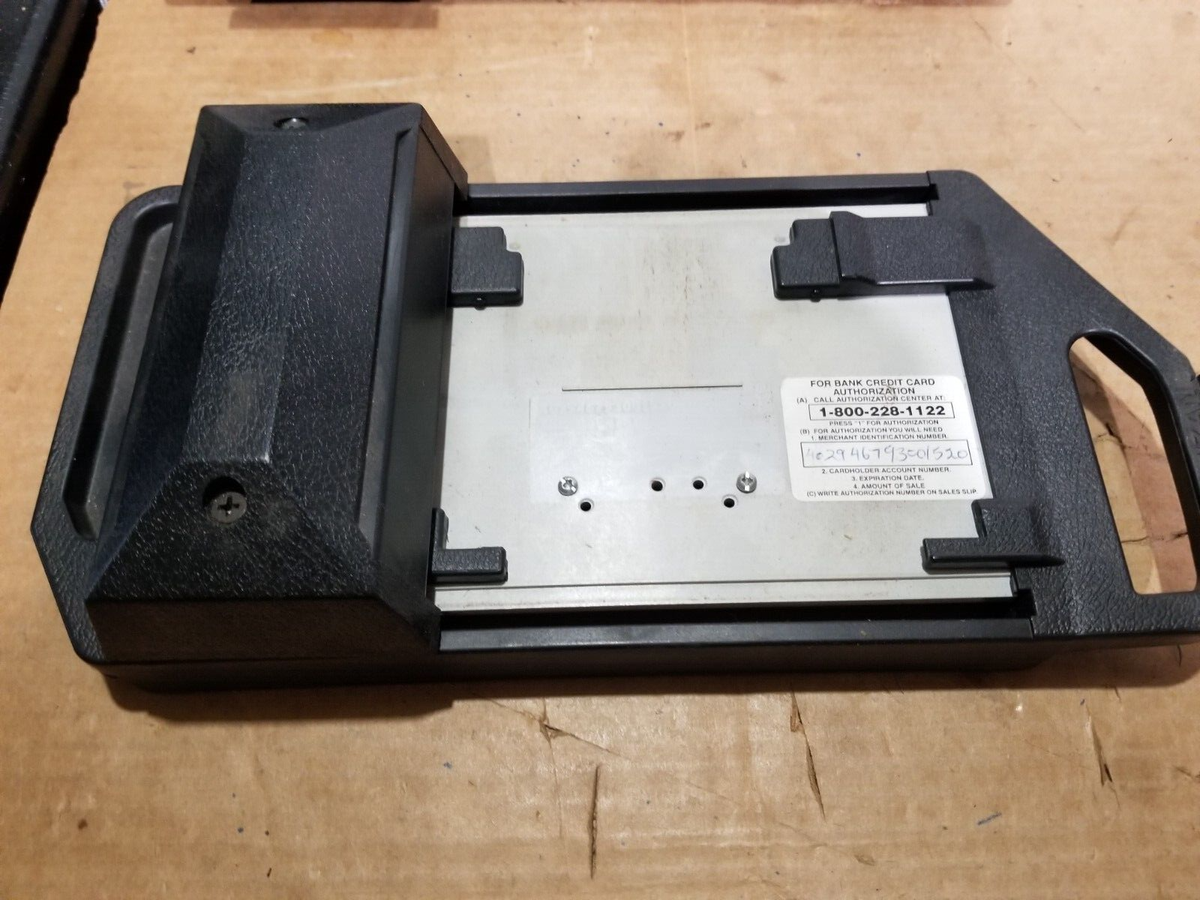 DataCard Vintage Bratizan Addressograph Manual Credit Card Machine 