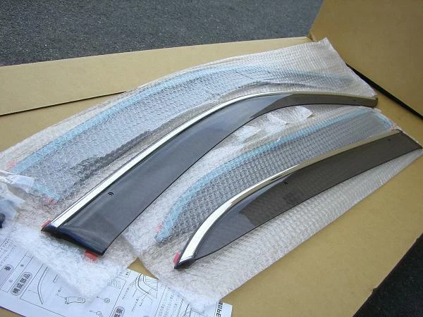 VISERA LATERAL PUERTA TOYOTA GENUINO CELSIOR UCF30 UCF31 LEXUS LS430 Foto 4 de 4