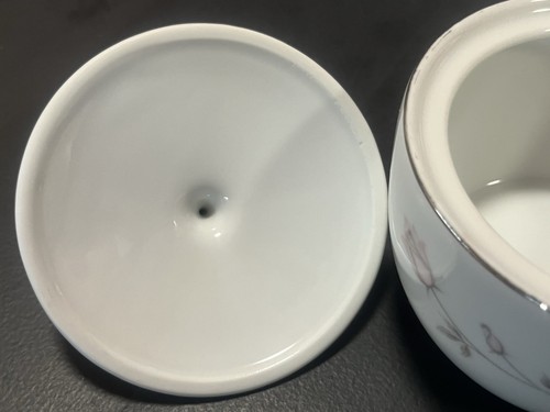 Zuccheriera rosa Noritake Pasadena con coperchio bordo argento - 6311 Giappone - Foto 5 di 8