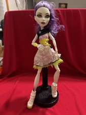Monster High Doll Spectra Vondergeist Ghoul Sports