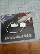 Apple iPod Shuffle and Genuine Authentic OEM USB Dock Cradle Charger Name VGUC