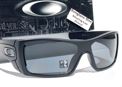 Oakley BATWOLF Matte Black Carbon Fiber POLARIZED Gray Lens