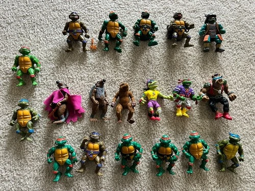 Lot of 19 Vintage TMNT Teenage Mutant Ninja Turtles Action Figures