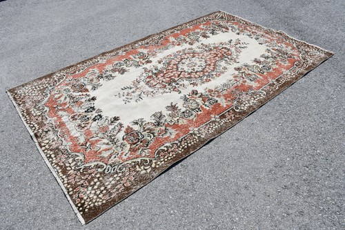 Turkish Rug, Area 5,6x6,2 ft Vintage Rug, Brown Oriental Wool Rug - Picture 3 of 10