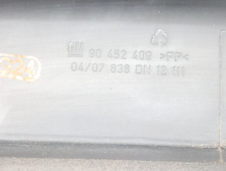 Spoiler Opel ASTRA F CC 90452409 04-1996 - Bild 3 von 3