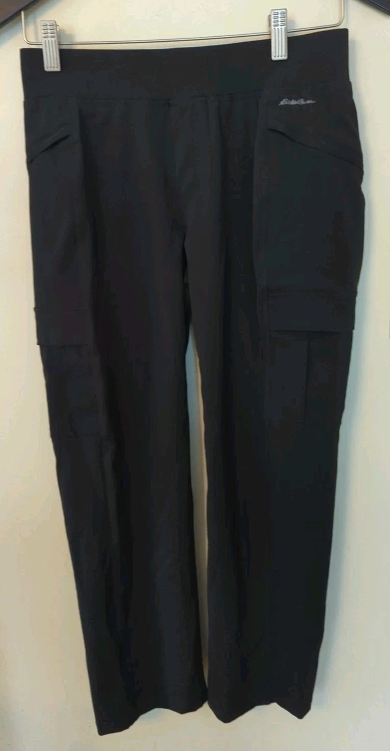 Eddie Blauer Womens Pull On Mid rise Capri Pants, Black, Size 2 NWOT