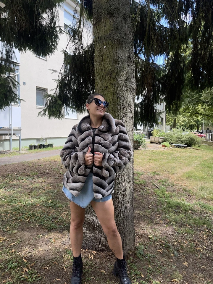 Rex Chinchilla print fur coat - Image 3 of 4