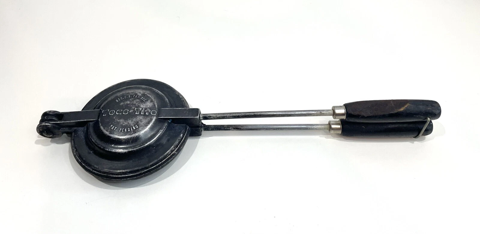 Vtg 40s Toas-Tite Sandwich Maker Hobo Pies Camping Cabin Fall Bonfire Cookout