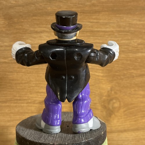 DC Comics Super Friends Penguin Batman Villain 3” Figure Imaginext Toy 2008 - Picture 4 of 8