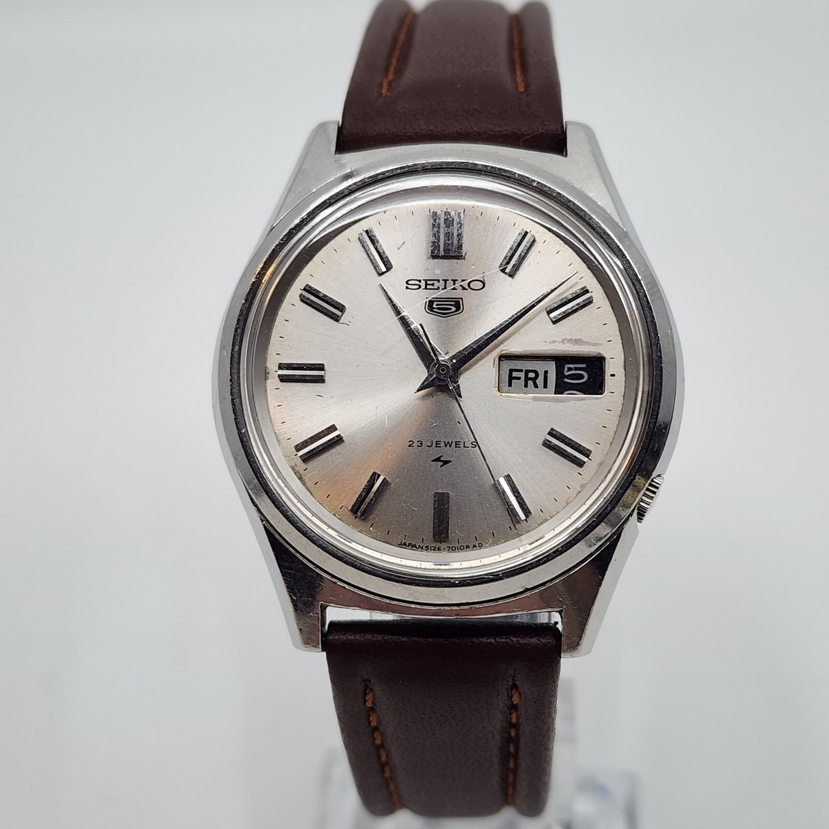 Vintage SEIKO 5126-7010 Men's automatic watch day/date 23Jewels