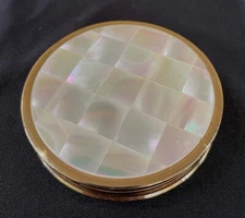 Vintage MAX FACTOR Paris London Hollywood Creme Puff Mother of Pearl MOP Compact