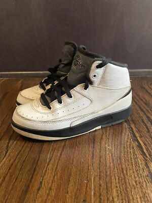 Air Jordan 2 Retro “Wing It” 2016 Little kids' Size 12C 834272-103