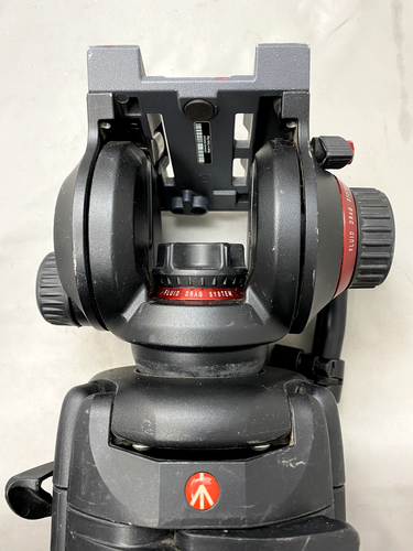 MANFROTTO 546B STATIV MIT 504HD FLUID VIDEOKOPF - Bild 8 von 16