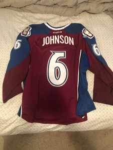 erik johnson jersey