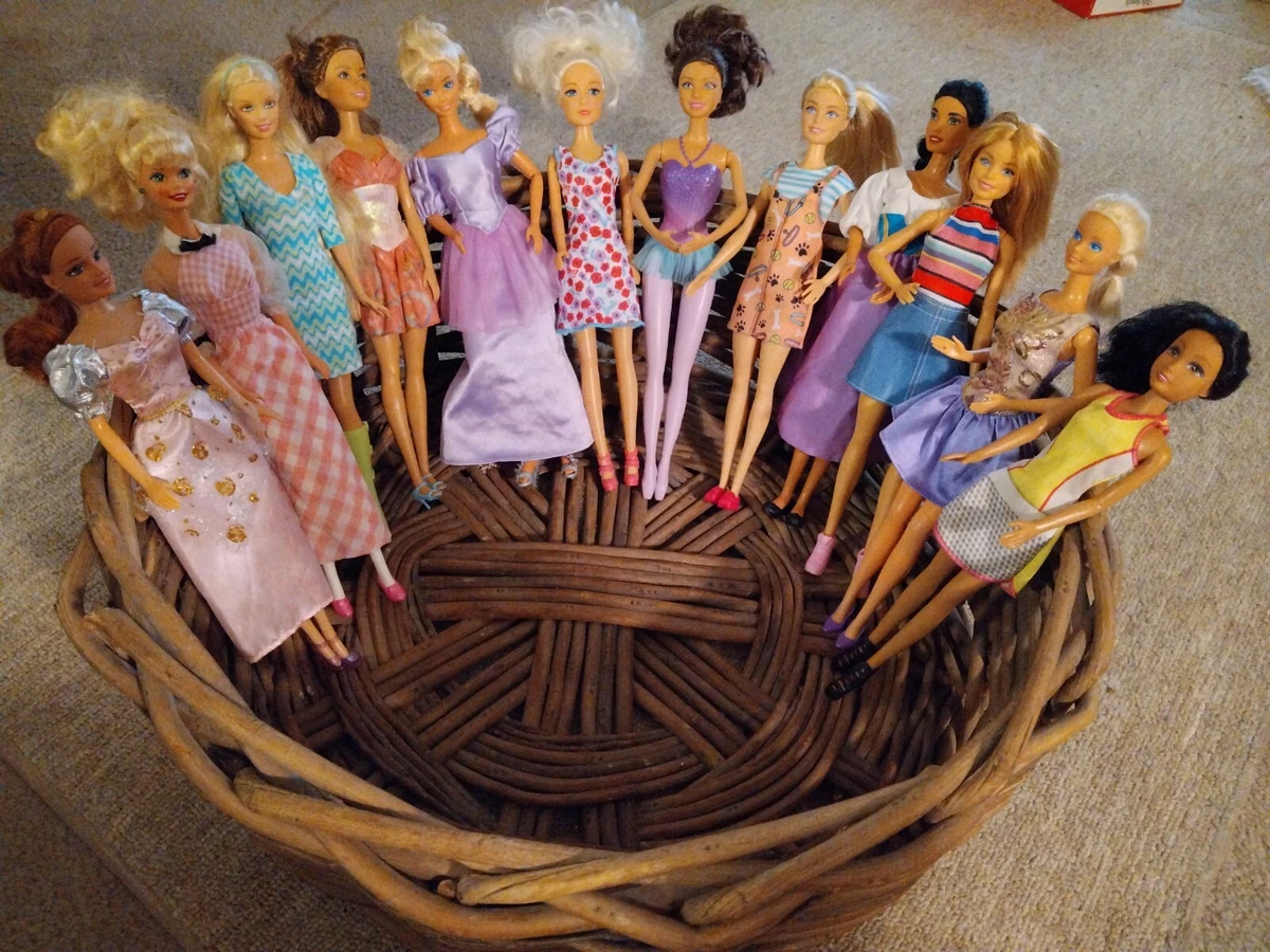 Ebay barbie hotsell dolls vintage