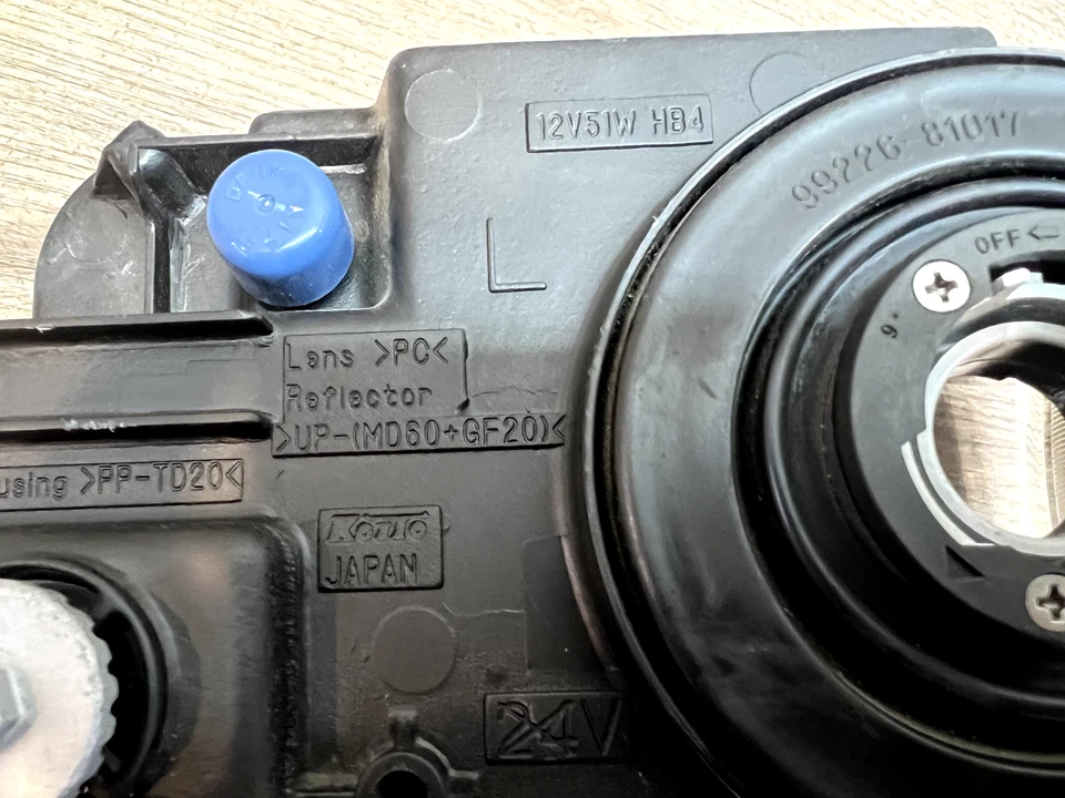 2008 TOYOTA LAND CRUISER LH ЛЕВЫЙ СВЕТОДИОДНЫЙ ПРОТИВОТУМАННЫЙ ФОНАРЬ В СБОРЕ OEM - Изображение 3 из 4