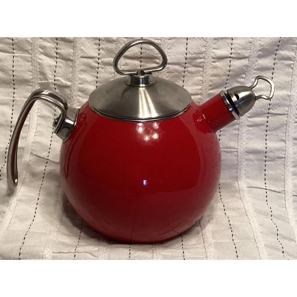 Tetera esmaltada Chantal roja con asa trasera y caño extraíble Foto 3 de 4