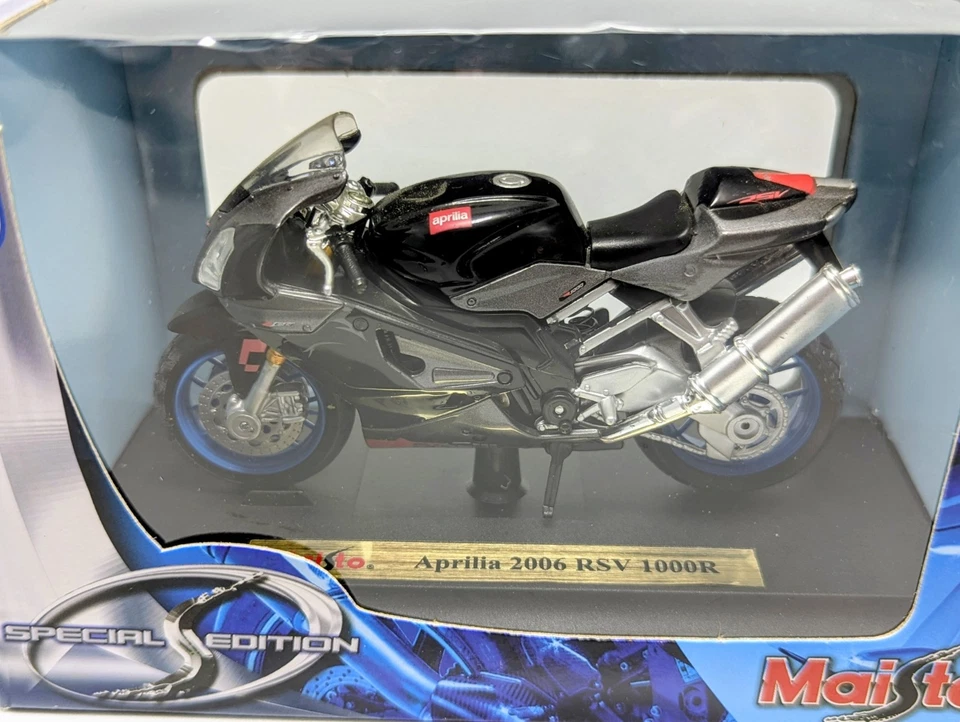 Moto Maisto 1/18 - Aprilia RSV 100R 2006 - Photo 2/4