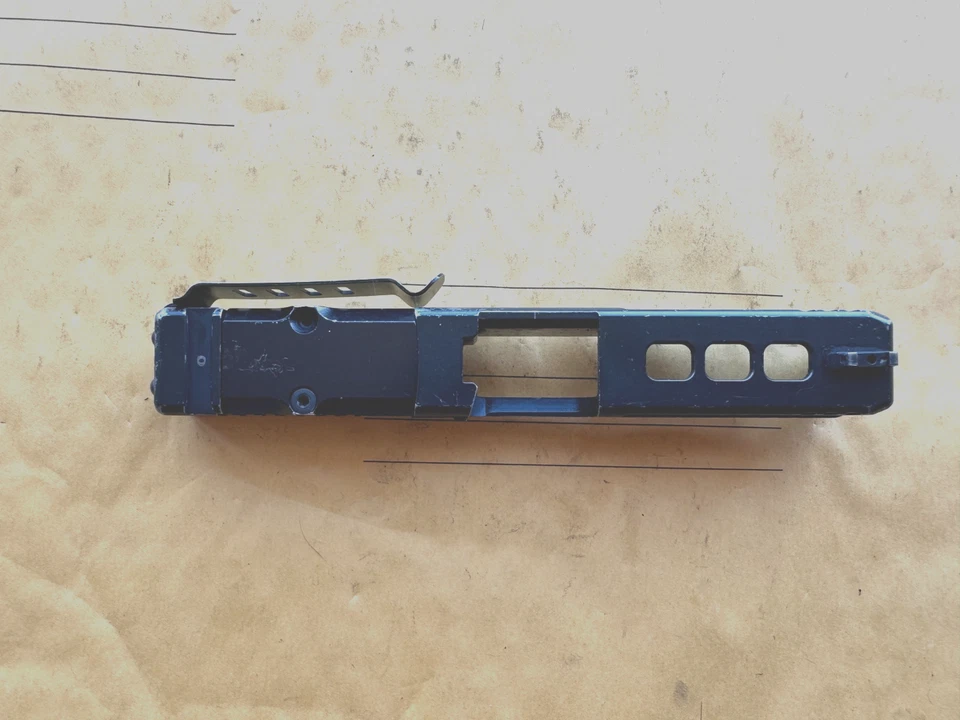 Custom Serrilted Watchdog Tactical Glock 19 Gen 3 Slide MOS 9mm Preto - Imagem 4 de 4