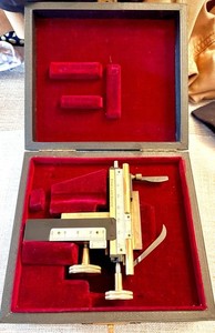 Ernst Leitz Wetzlar brass mechanical stage 1800s