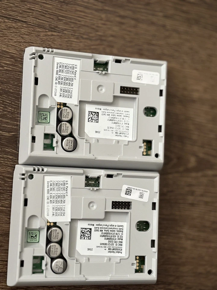 Dos termostato Honeywell RTH9580WF01 Foto 2 de 3
