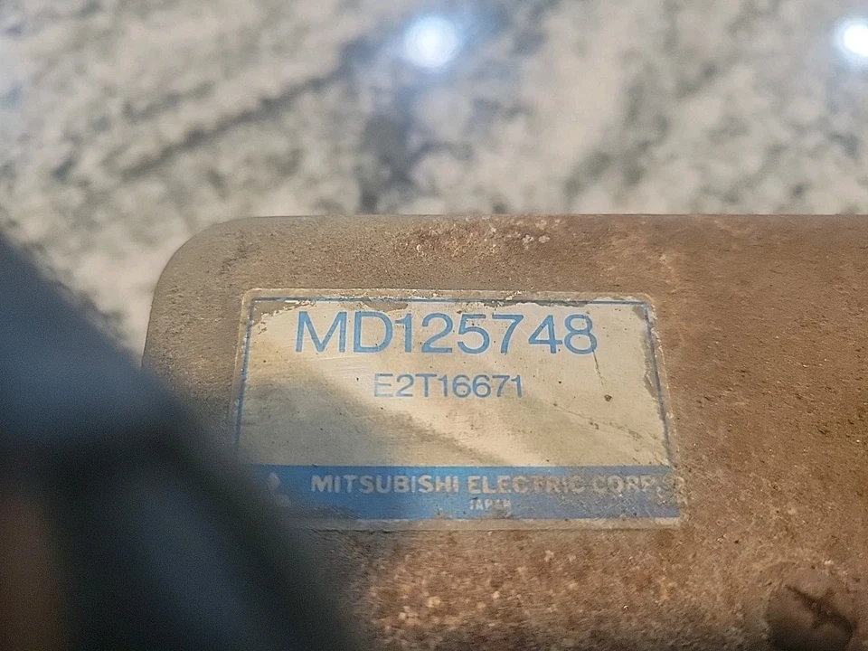 89 MITSUBISHI STARION CHRYSLER CONQUEST MÓDULO DE CONTROL DE ENCENDIDO MD125748 OEM Foto 2 de 2