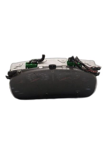 Grupo de velocímetros mercado de EE. UU. con tacómetro se adapta a 00 LEGACY 1224368 Foto 2 de 4