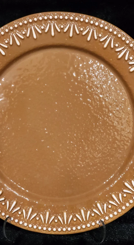 4 Gingerbread Dinner Plates 10.5" Ceramic Christmas Cookie Icing Accent Sold Out - Image 4 of 4