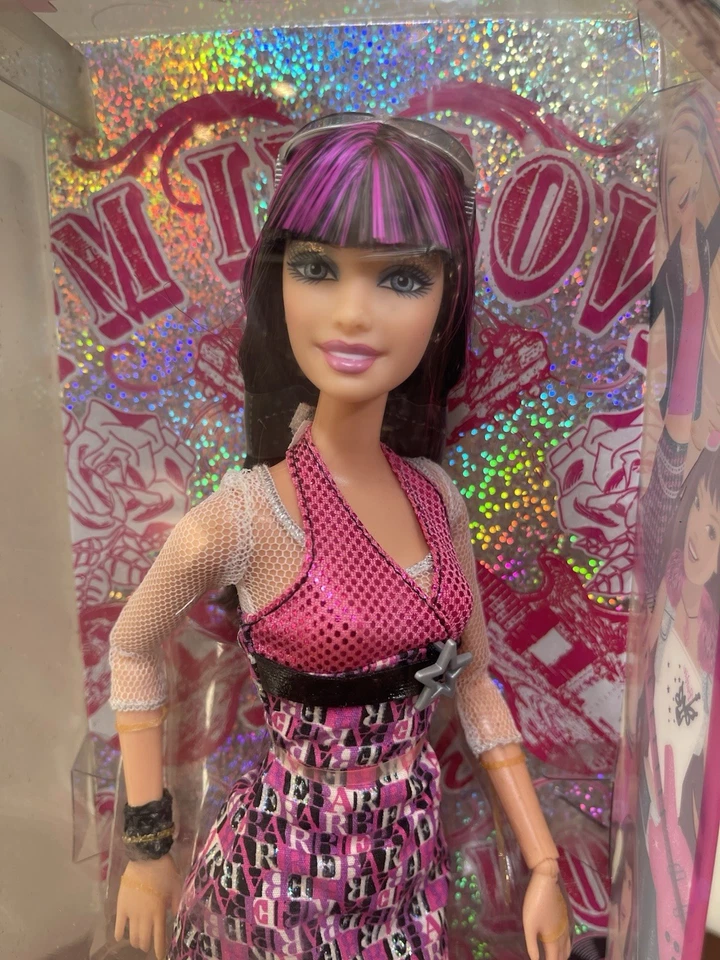 MUÑECA BARBIE RAOURCE-MATTEL 2008-FANTÁSTICA PELO OSCURO CON ROSA-SUPER COOL-SIN USAR, EN CAJA ORIGINAL Foto 2 de 3