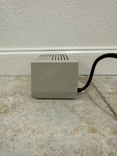 APC Automatischer Spannungsregler | LE1200 | Line-R 1200VA geprüft funktioniert - Bild 22 von 24