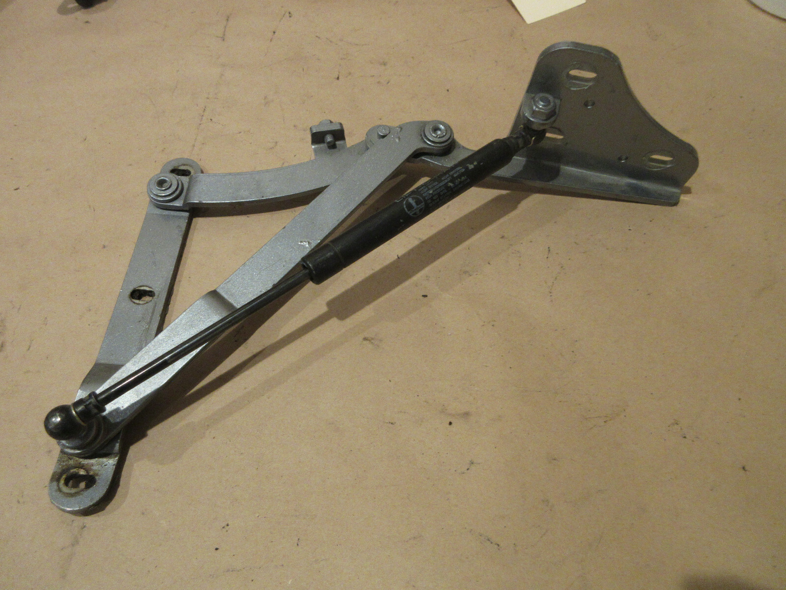Ferrari 456 M - RH Trunk Hood Hinge Assy (Iron) P/N 65222700